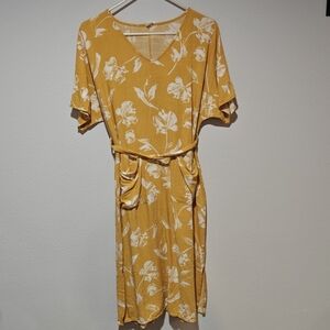 Lazy Sundays Dress Size Medium Floral Lemon Girl Aesthetic Midi Length Pockets